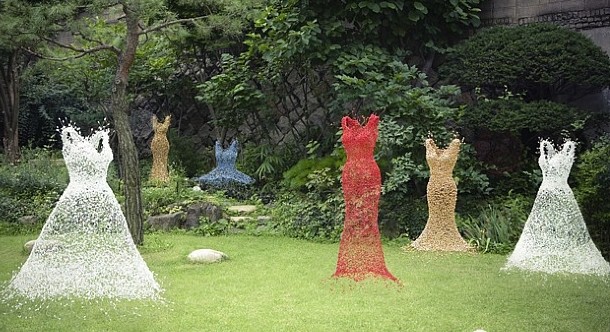 韩国艺术家Keysook Geum晚装雕塑作品赏析