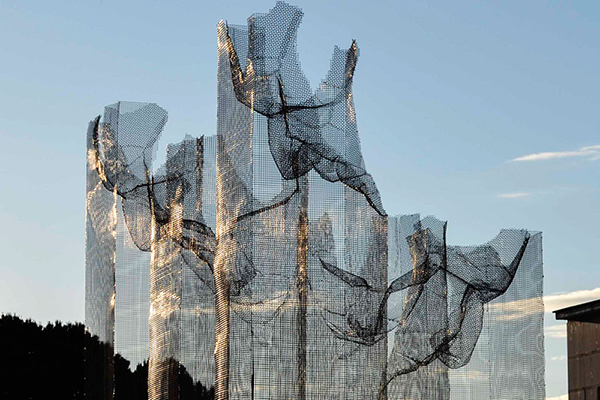 Edoardo Tresoldi的三个魅力新作-人物雕塑