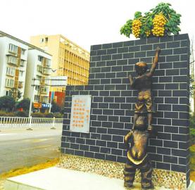 讲述城市人文 屏山城市景观雕塑亮相