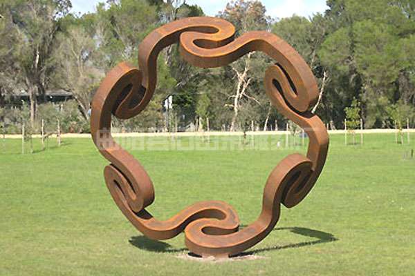 城市雕塑的几种常用构思手法介绍