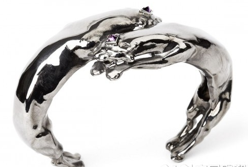 分享：Jordan Askill的雕塑珠宝