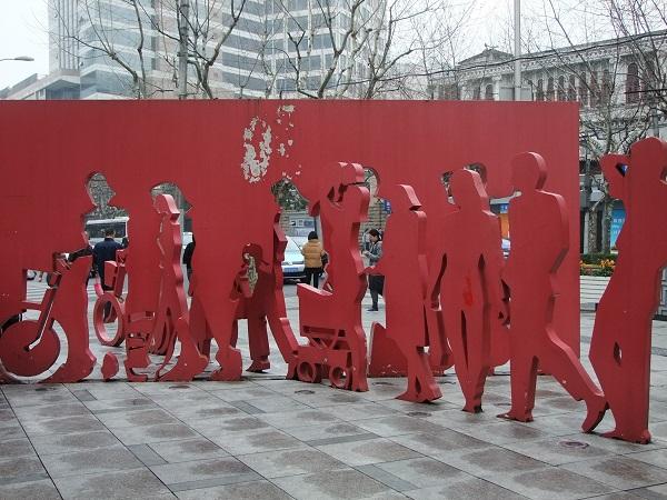 城市雕塑焕然一新