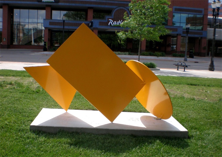 这种雕塑、生来就是颠覆你认知的