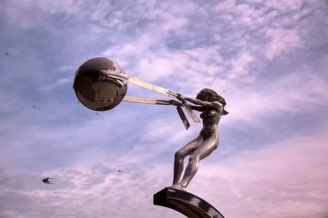 雕塑的美，自然的力量