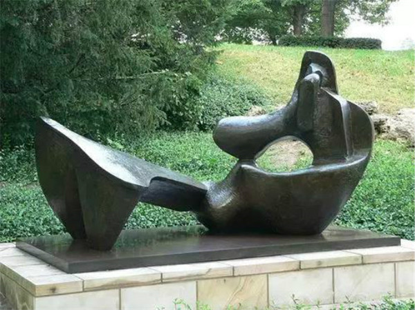 湖南铜雕塑|英国雕塑铜作品