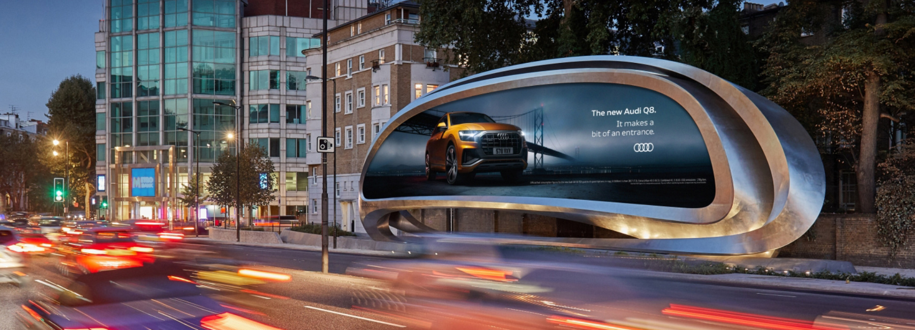 高大上的雕塑广告牌