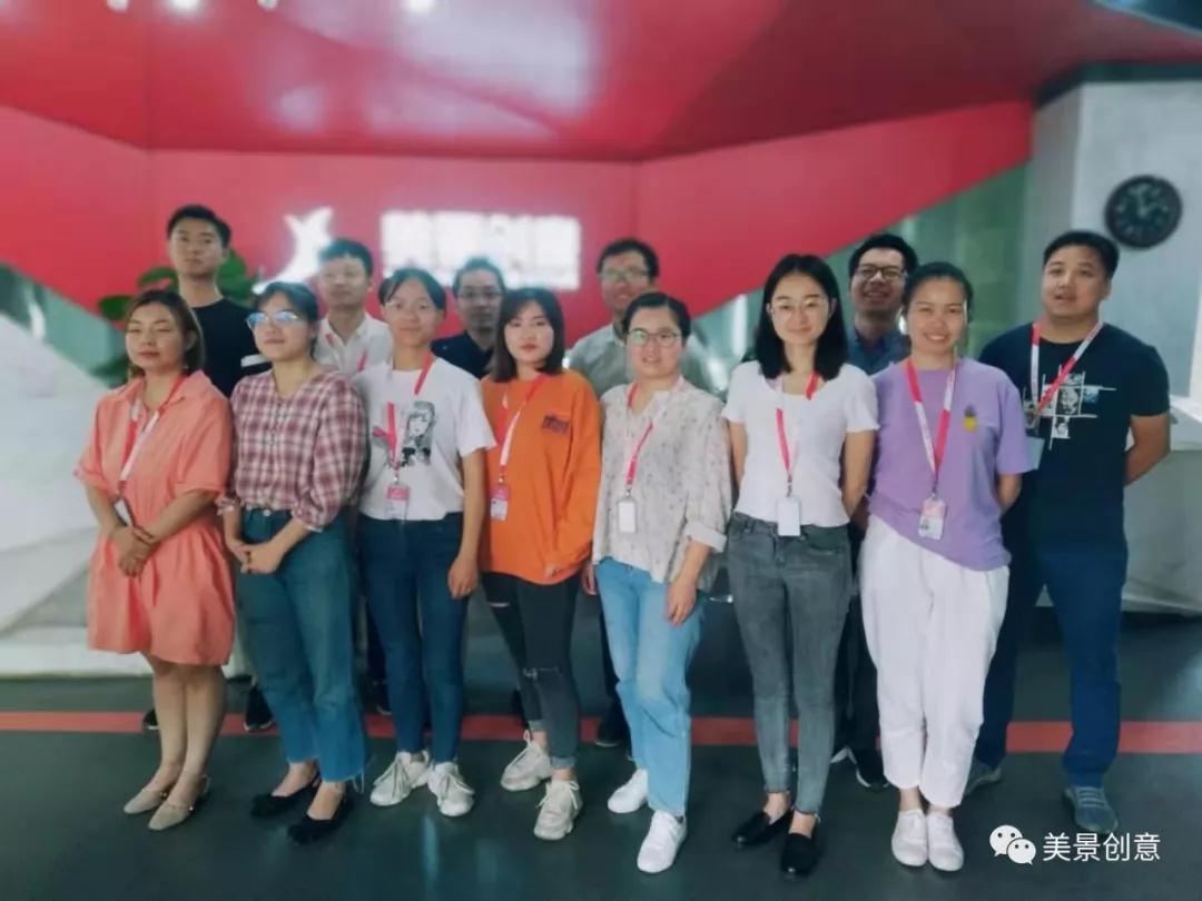 合作伙伴组团跟班听课，美景创意新员工入职培训引人入胜